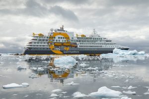 Expeditieschip Antarctica, reis Spitsbergen, Noordpool, Zuidpool, Quark Expeditions