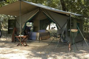 Mobile tent, South Luangwa