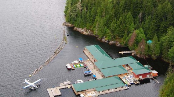 Knight Inlet Lodge vanuit de lucht