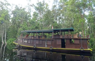 Sekonyer of Kumai boot/ klotok Tanjung Puting ©All for Nature Travel